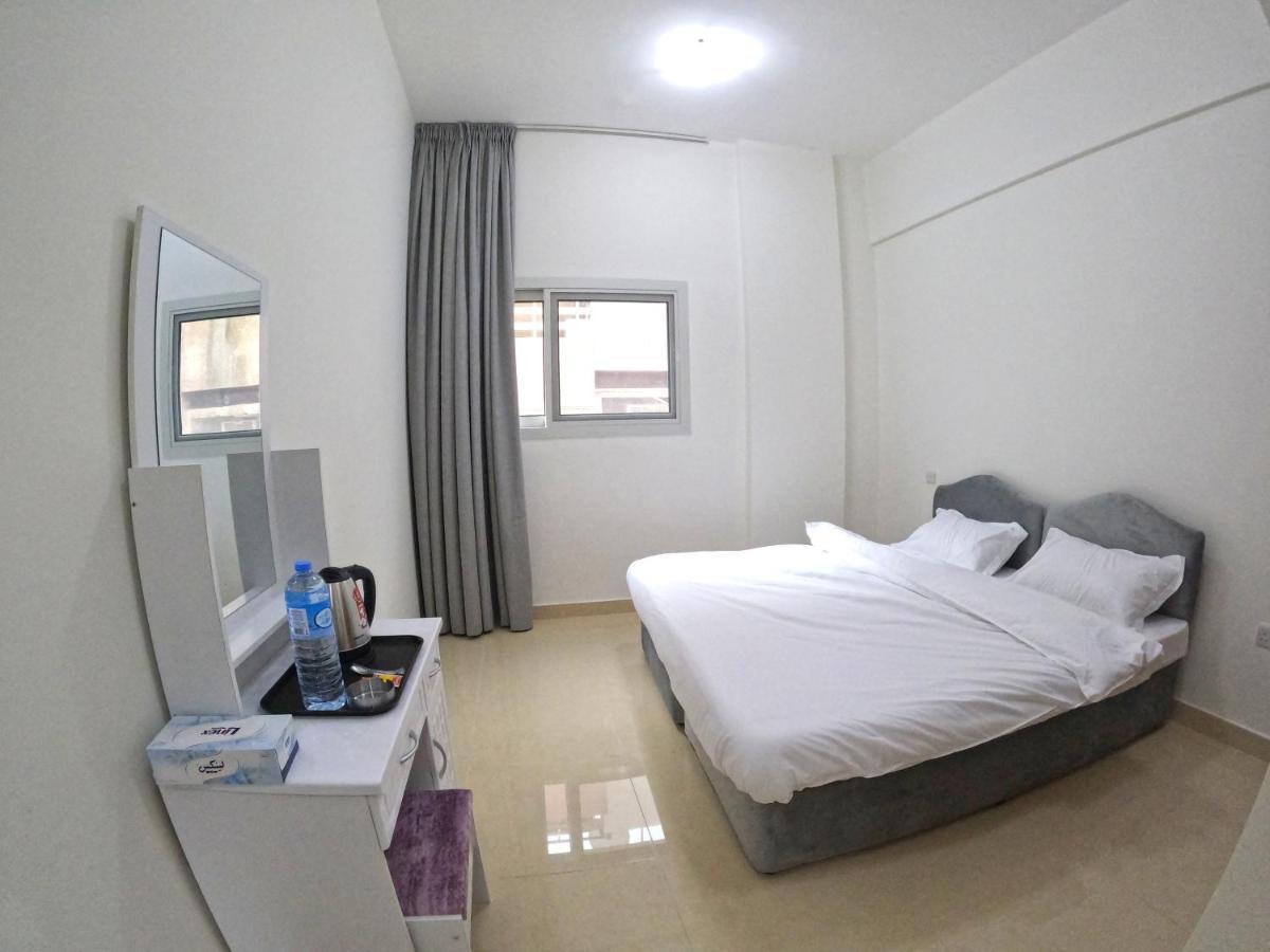 Karama Star Residence ดูไบ ภายนอก รูปภาพ