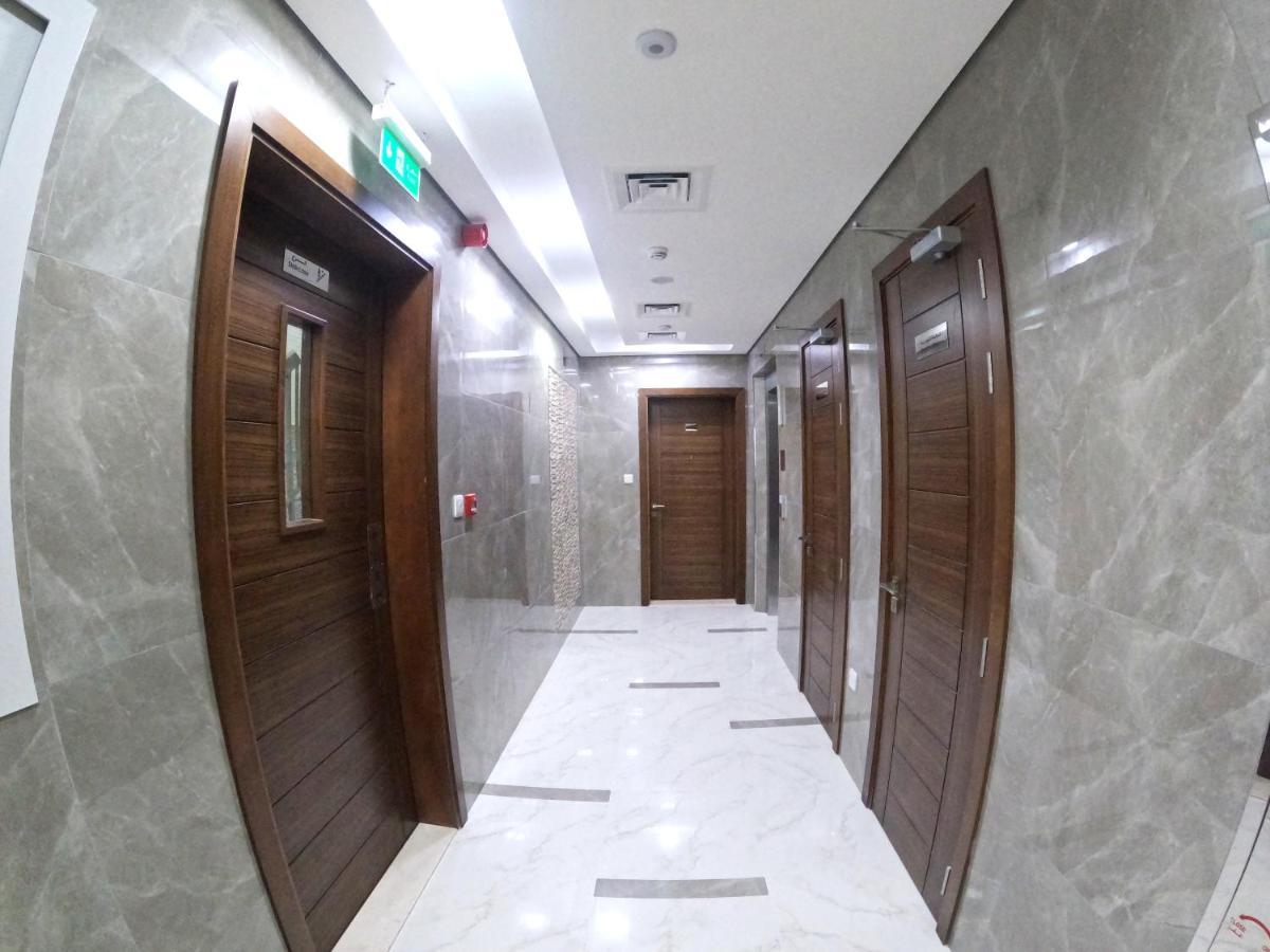 Karama Star Residence ดูไบ ภายนอก รูปภาพ